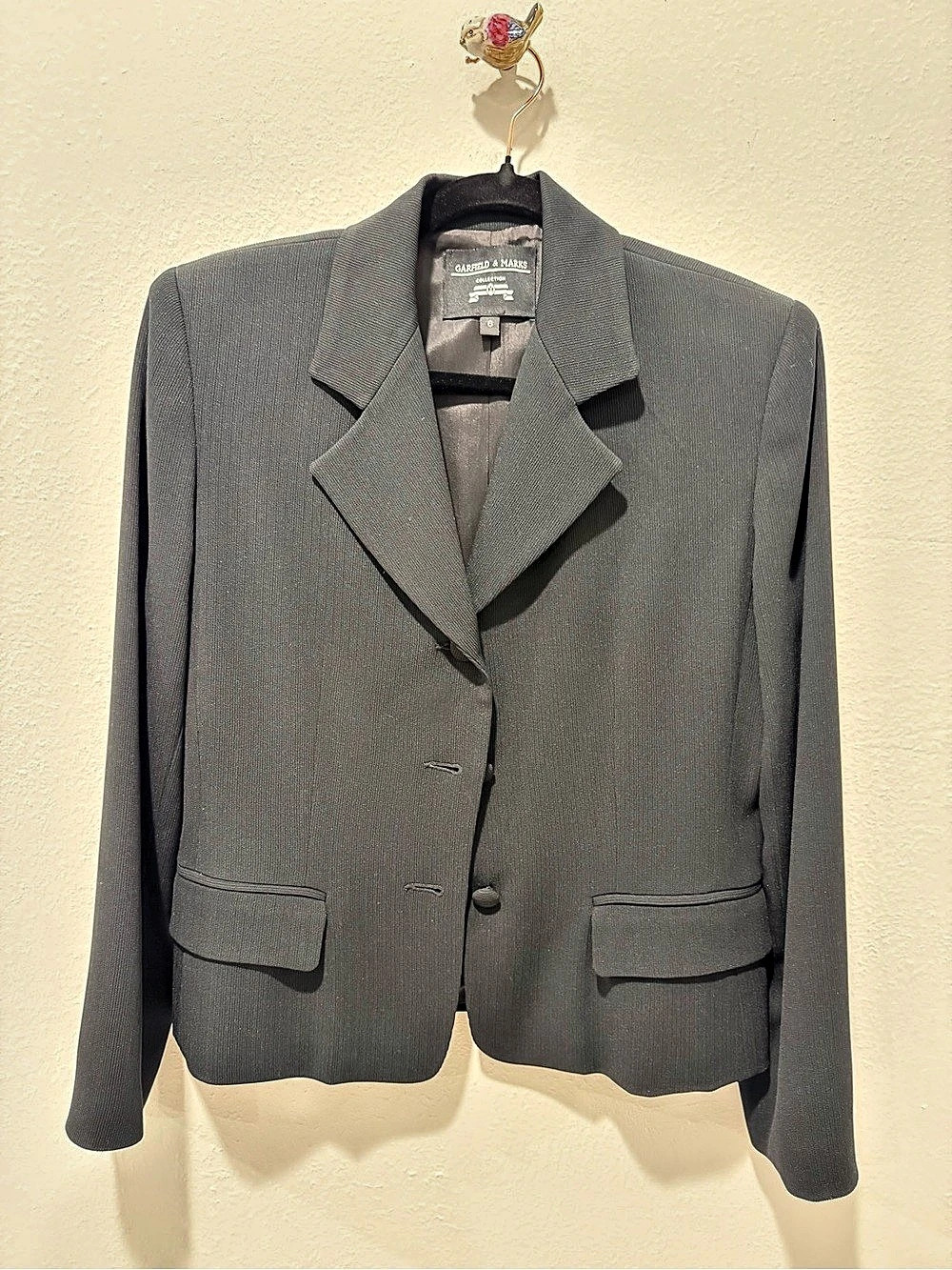Gabrielle & Marks Black Blazer Size 8